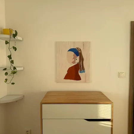 Cozy Themed With View And Centrum In 8 Minutes Apartmán