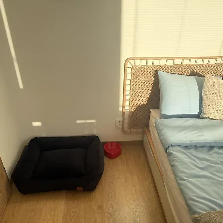Cozy Themed With View And Centrum In 8 Minutes